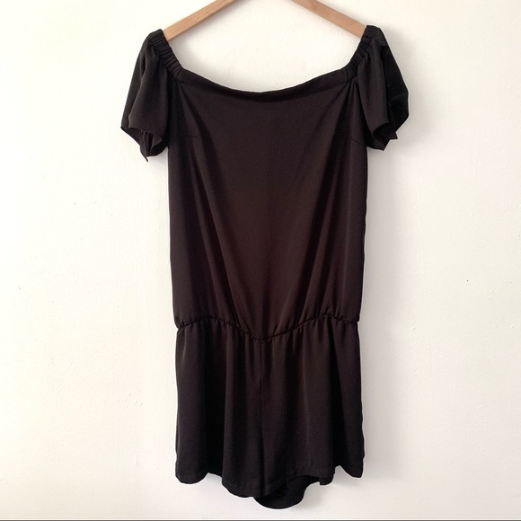 Amanda Uprichard Black Desiree Off Shoulder Romper - Picture 4 of 9